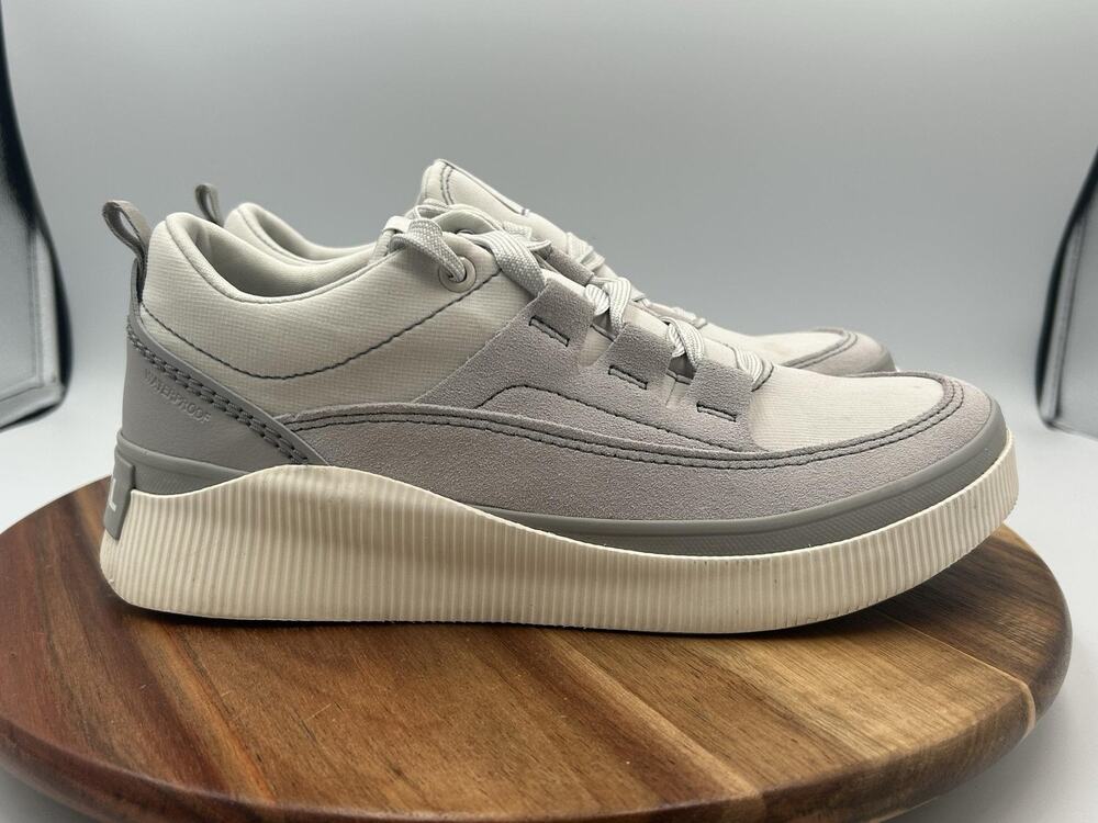 Sorel Out N About Shoes Womens Sz 8 Gray Waterproof Chunky Low Top Sneakers